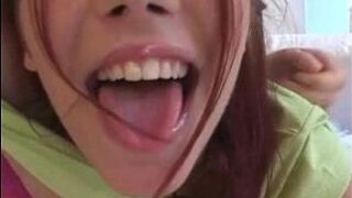 2 sexy girls fool around in the bedroom porn video